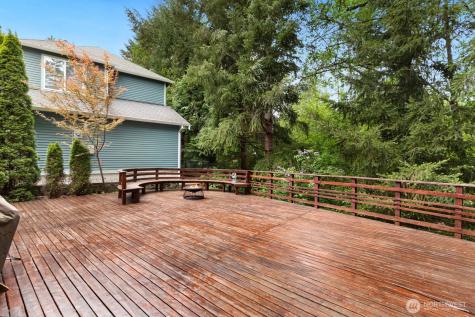 2605 152nd Street SW Lynnwood WA 98087
