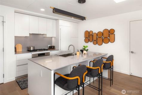 10232 NE 10th Street Bellevue WA 98004