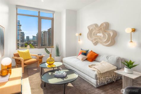 10232 NE 10th Street Bellevue WA 98004