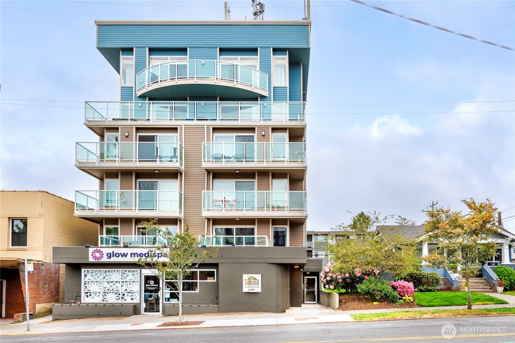 4409 California Avenue SW Seattle WA 98116