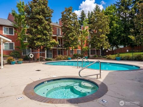 12511 SE 41st Place Bellevue WA 98006