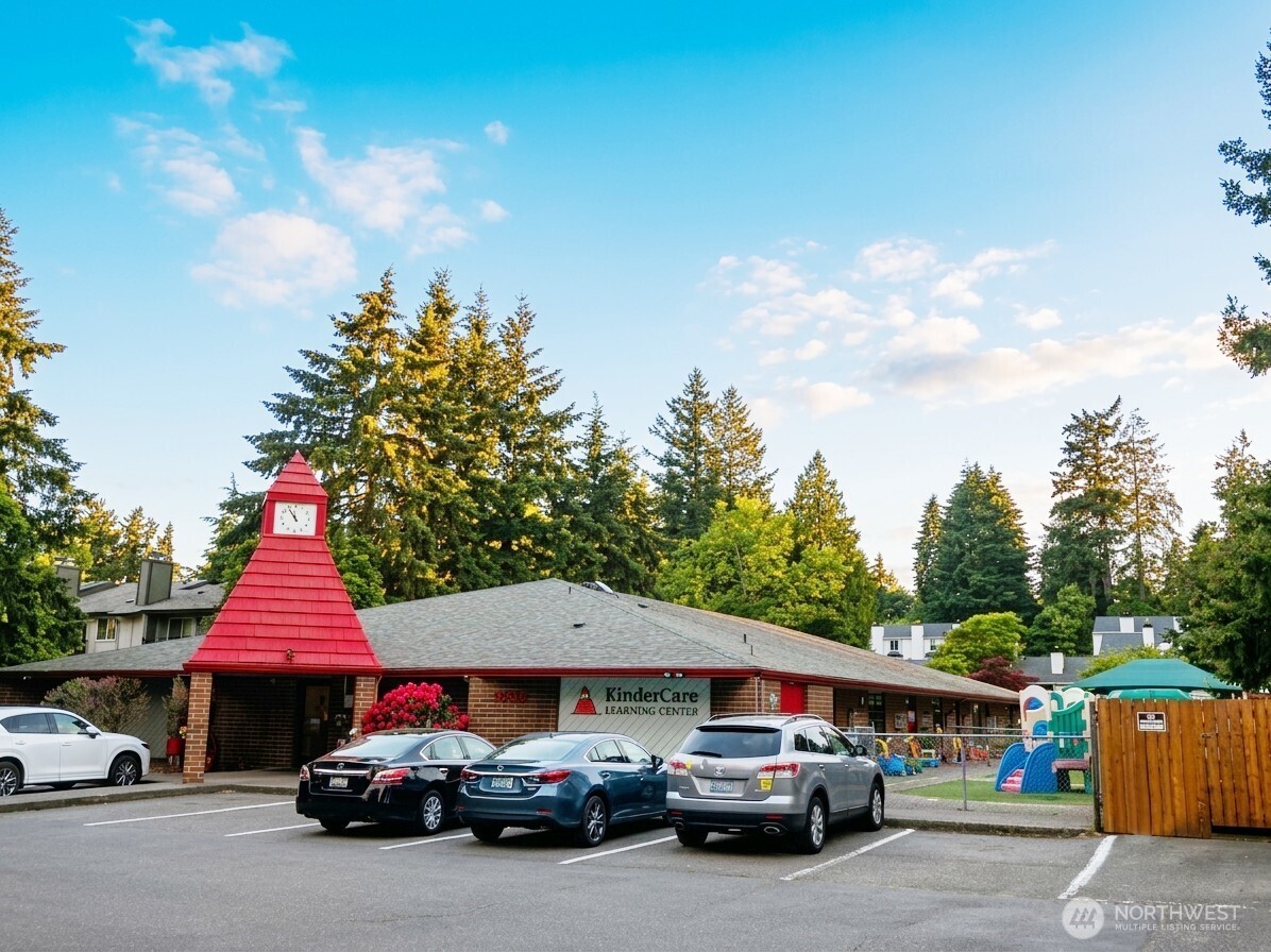 12511 SE 41st Place Bellevue WA 98006
