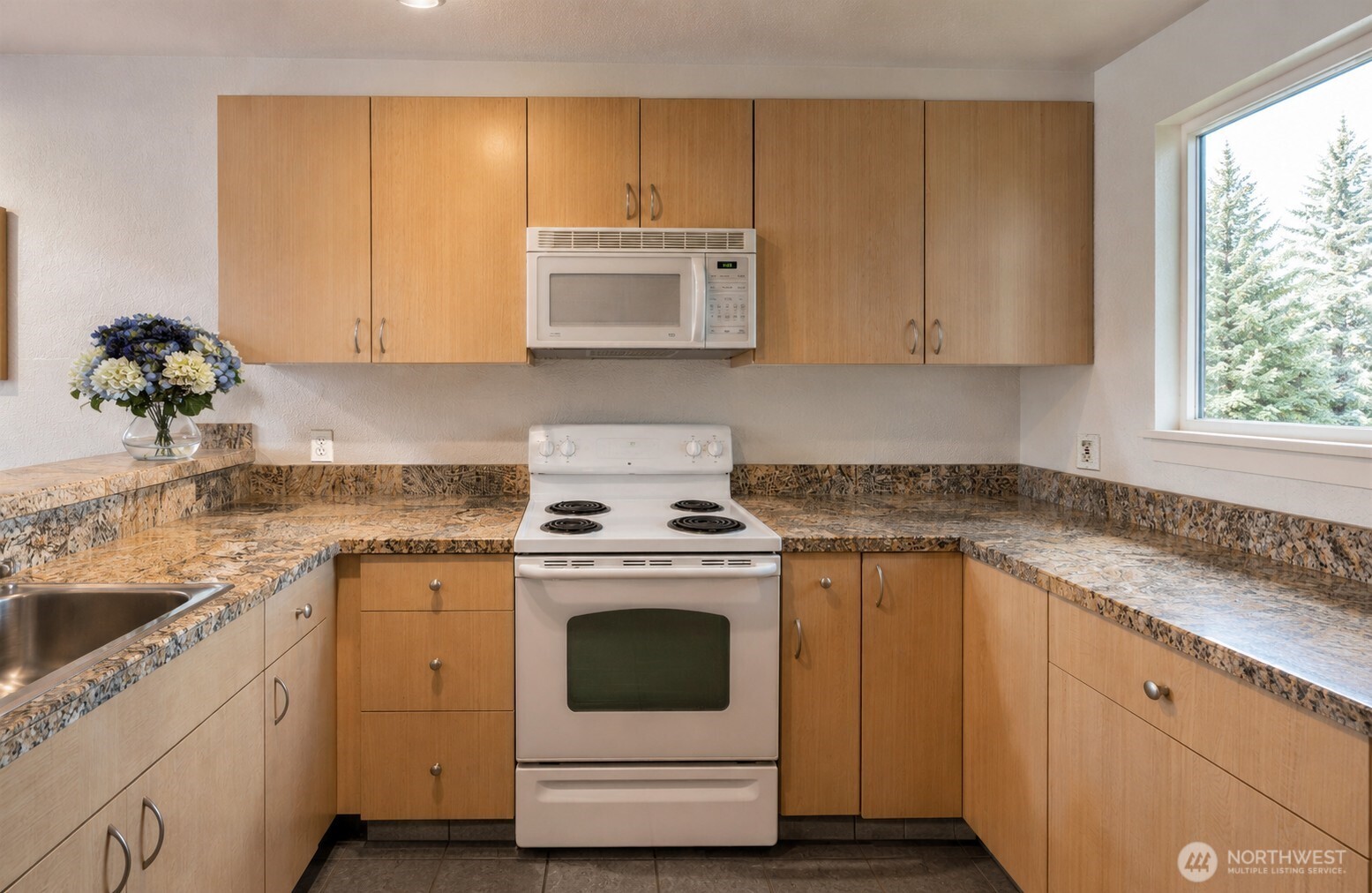 12511 SE 41st Place Bellevue WA 98006