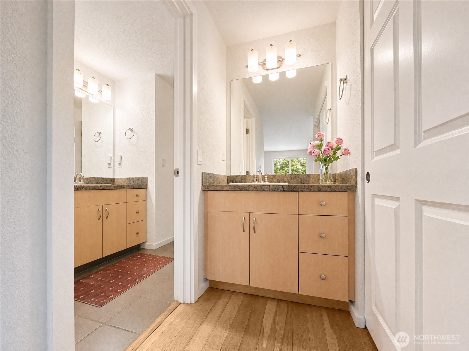 12511 SE 41st Place Bellevue WA 98006