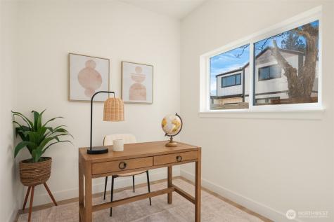 9846 62nd Avenue S Seattle WA 98118