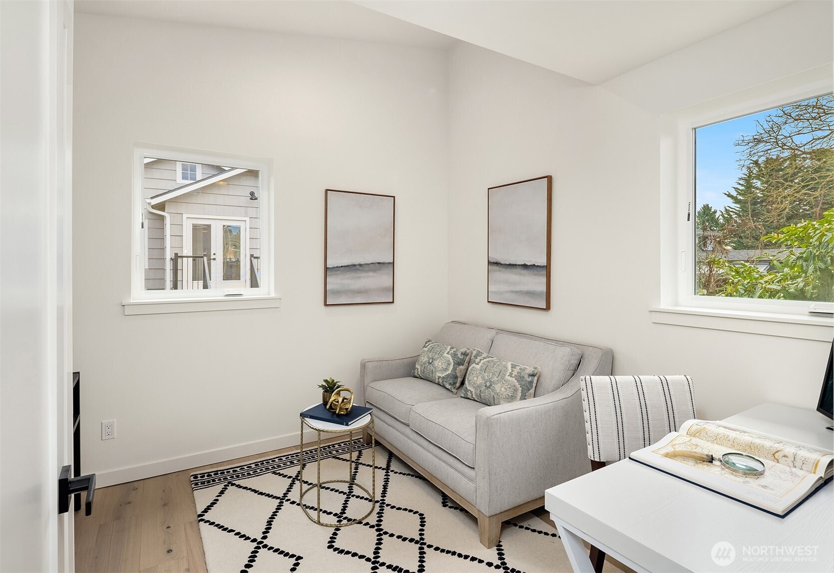 7521 12th Avenue NW Seattle WA 98117