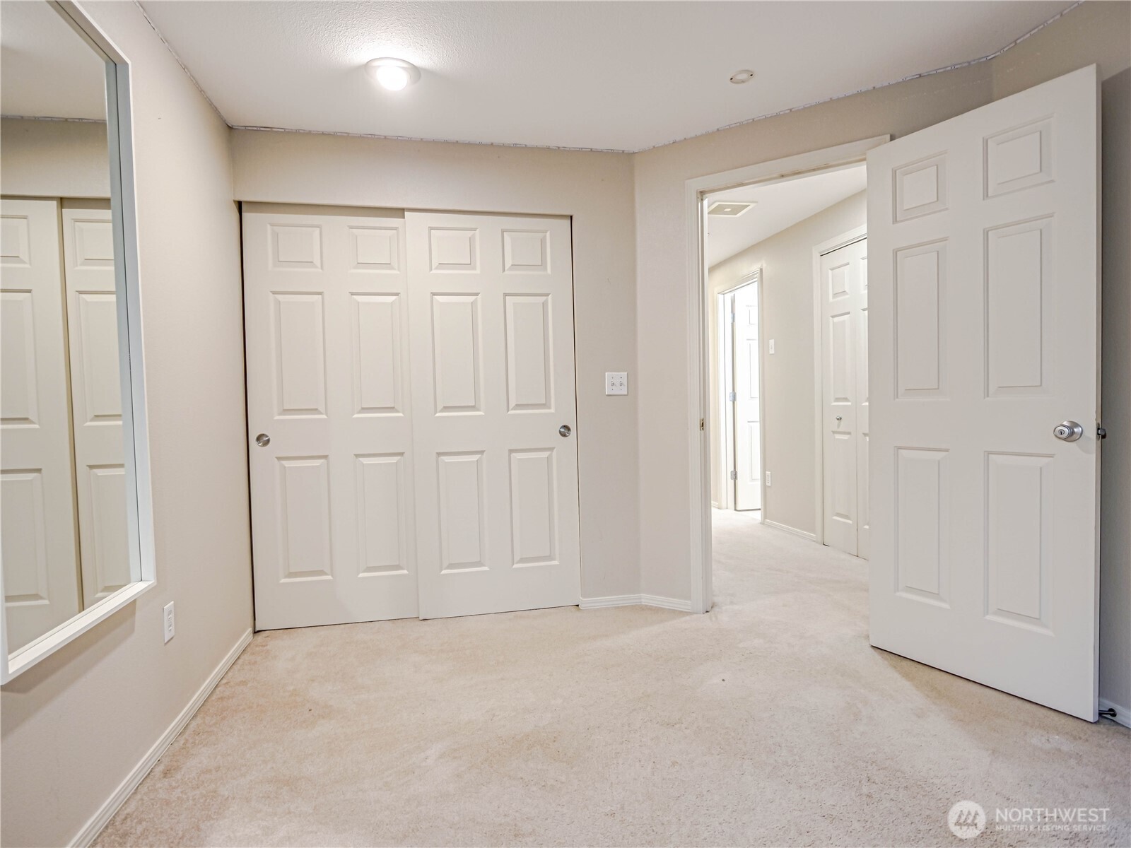 4714 Fairwood Boulevard NE Tacoma WA 98422