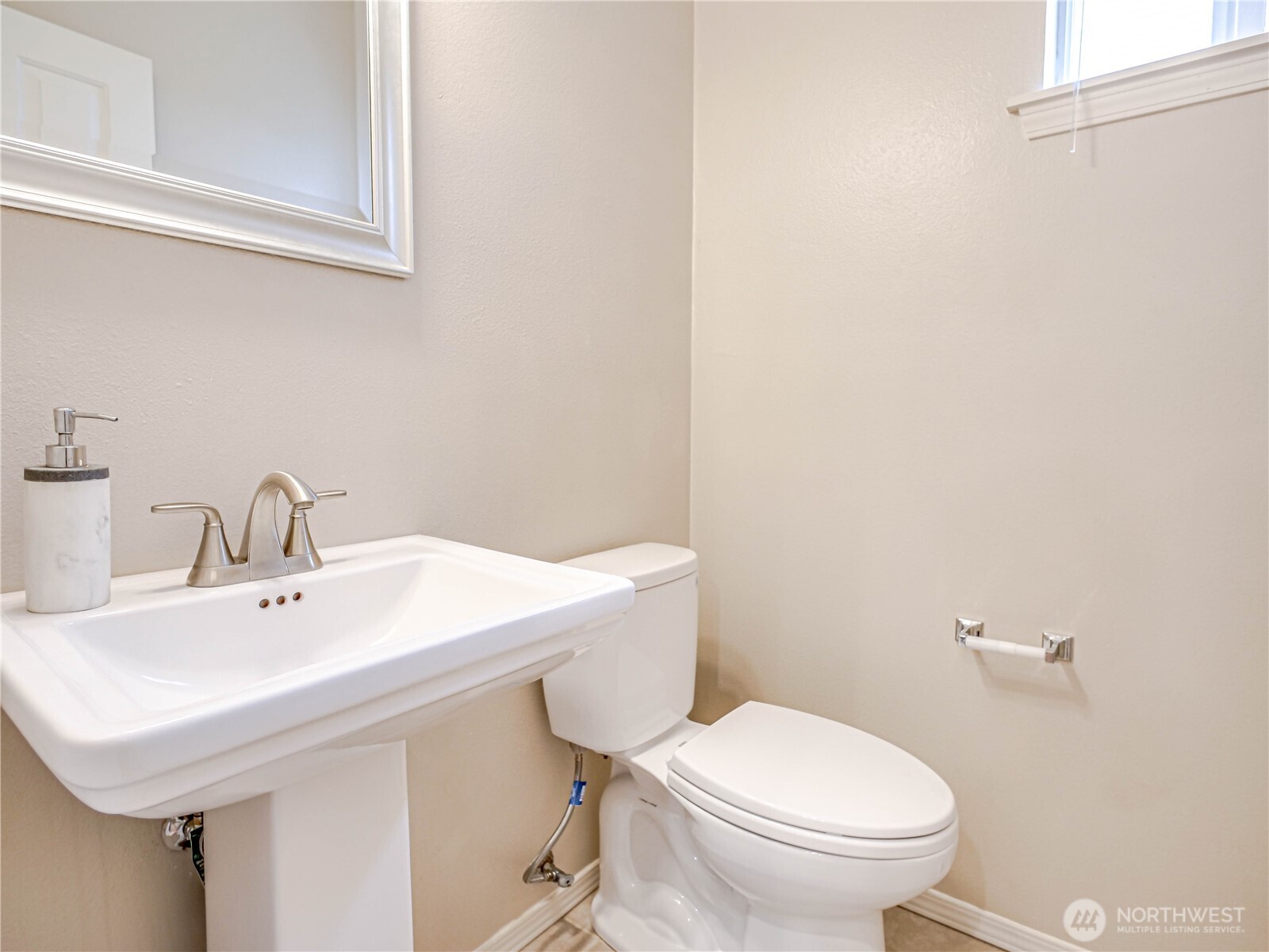 4714 Fairwood Boulevard NE Tacoma WA 98422