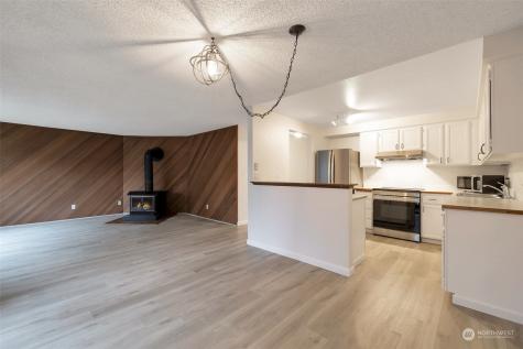 2300 NE 89th Street Seattle WA 98115