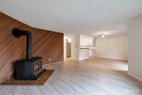 2300 NE 89th Street Seattle WA 98115