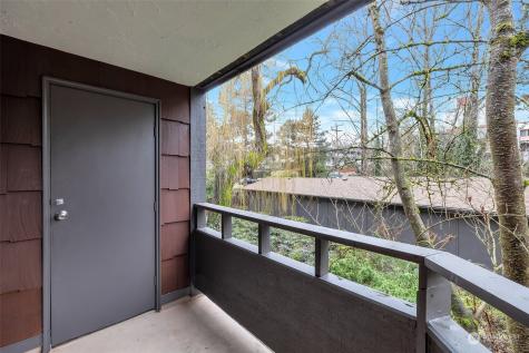 2300 NE 89th Street Seattle WA 98115