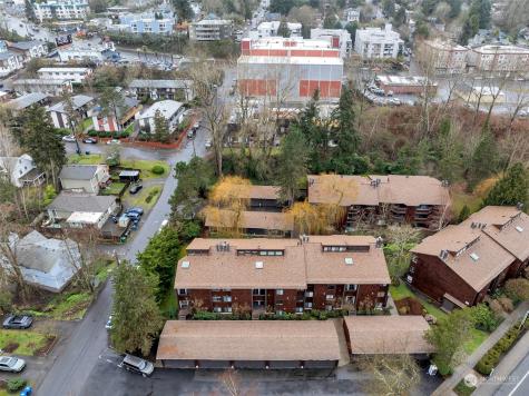 2300 NE 89th Street Seattle WA 98115