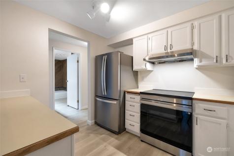 2300 NE 89th Street Seattle WA 98115