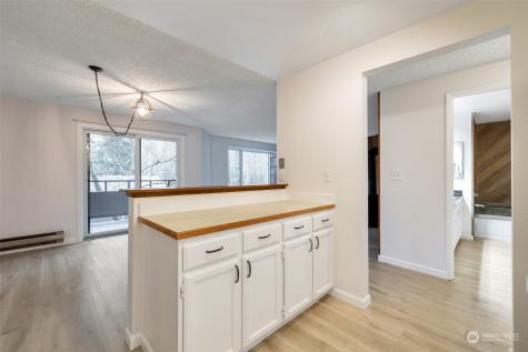 2300 NE 89th Street Seattle WA 98115