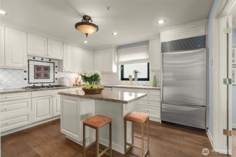 1333 Harbor Avenue SW Seattle WA 98116