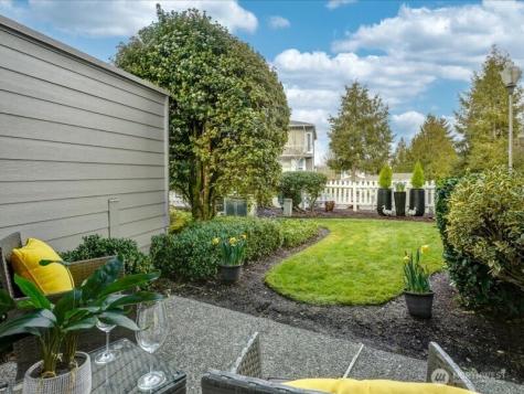 22527 SE 38th Terrace Issaquah WA 98029