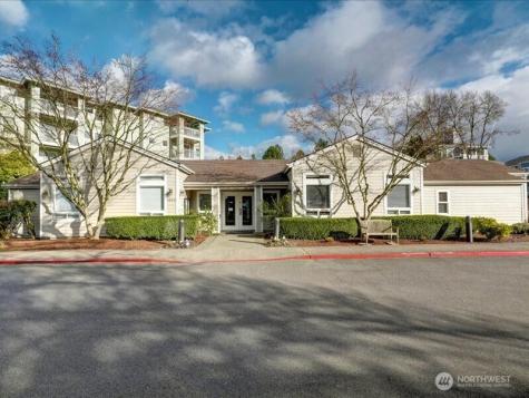 22527 SE 38th Terrace Issaquah WA 98029