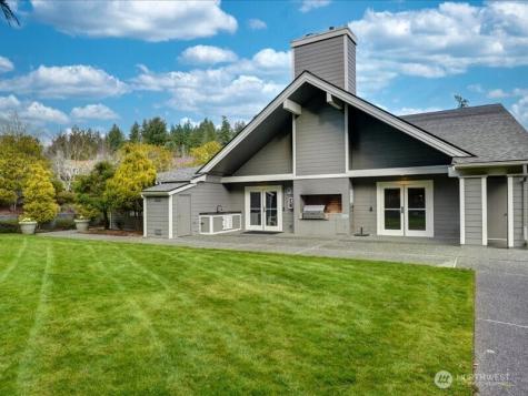 22527 SE 38th Terrace Issaquah WA 98029