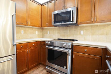 11004 NE 11th Street Bellevue WA 98004
