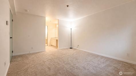 25005 98th Place S Kent WA 98030