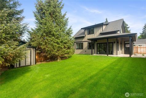 2907 Cedarwood Avenue Bellingham WA 98225
