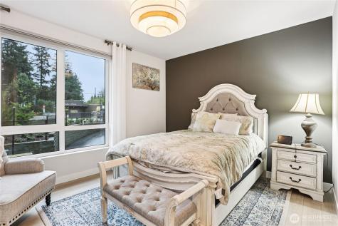 14598 Westminster Way N Shoreline WA 98133