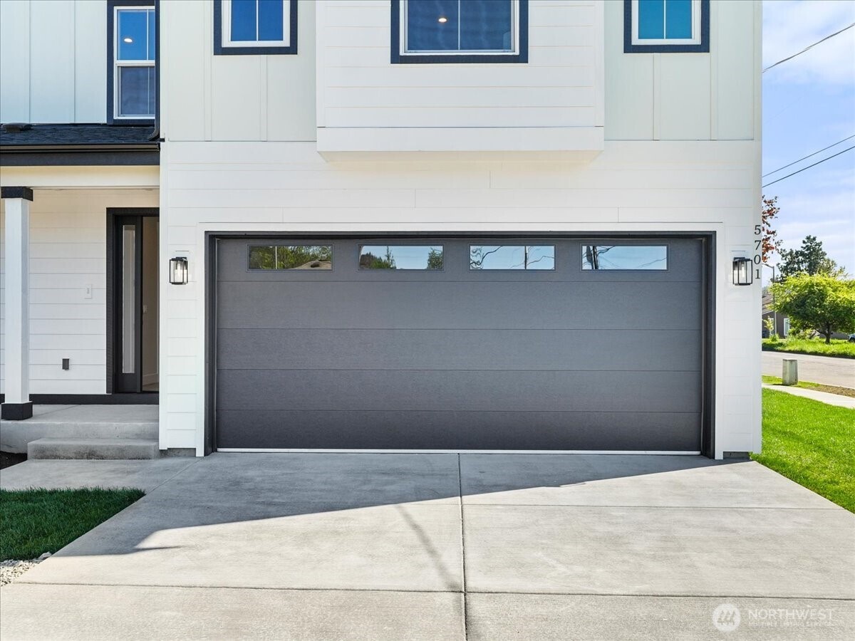 5701 Parker Road E Sumner WA 98390
