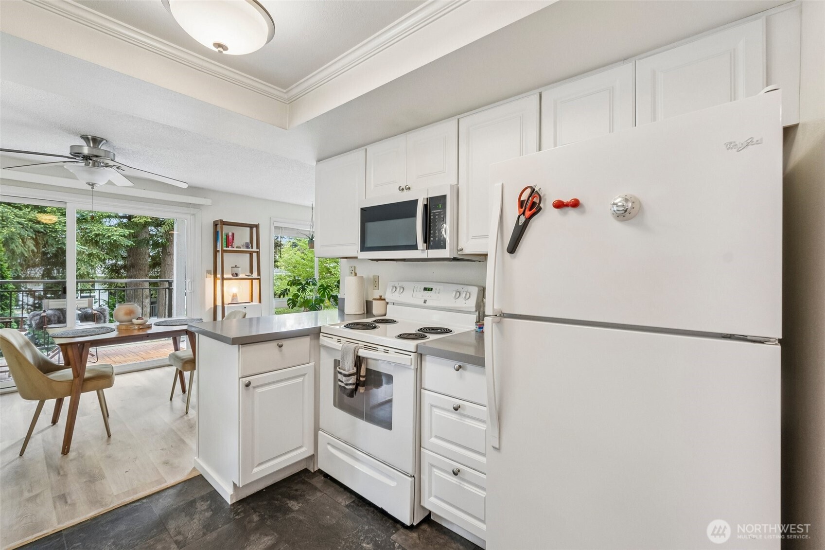 15214 NE 8th Street Bellevue WA 98005