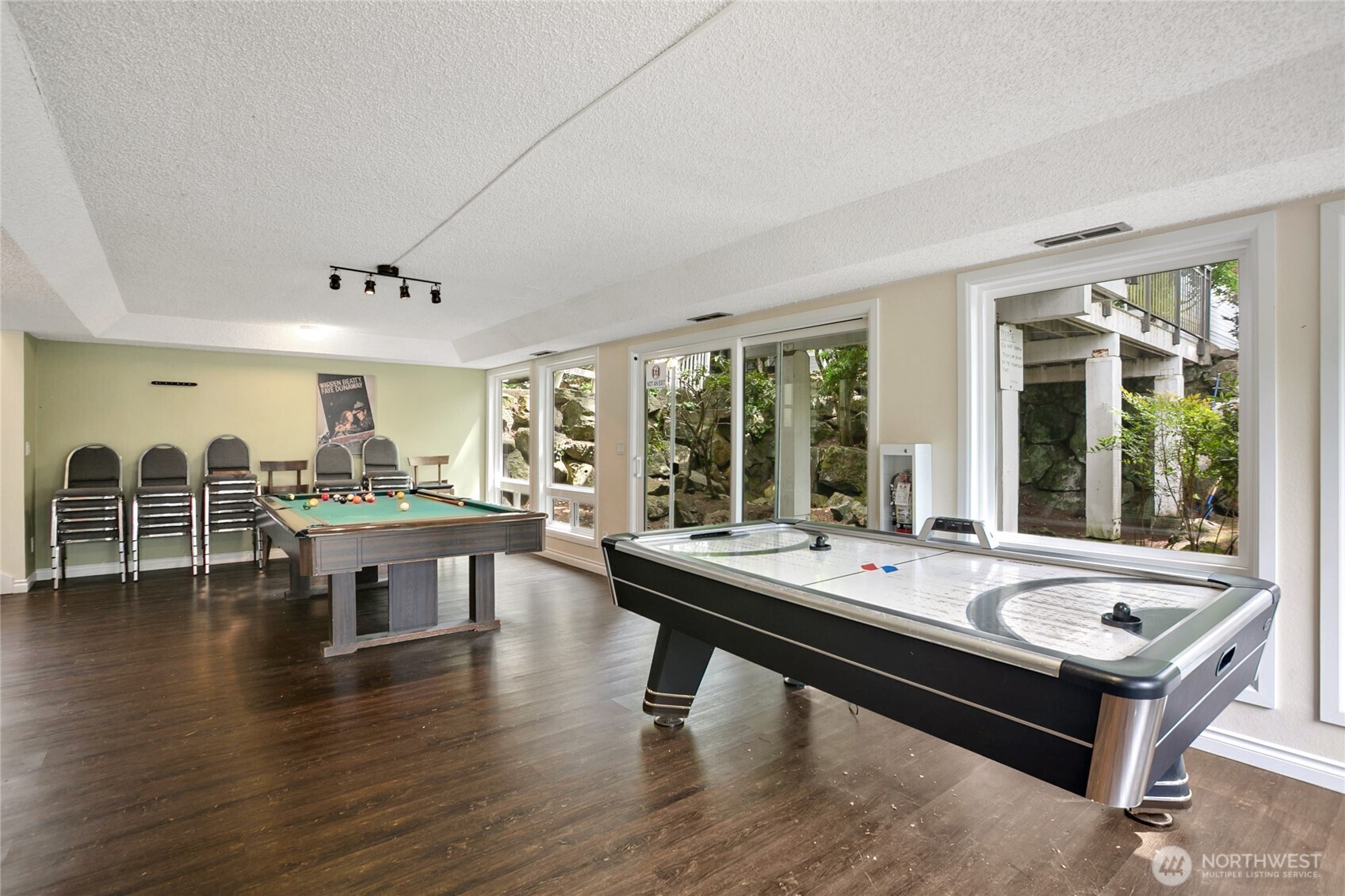 15214 NE 8th Street Bellevue WA 98005