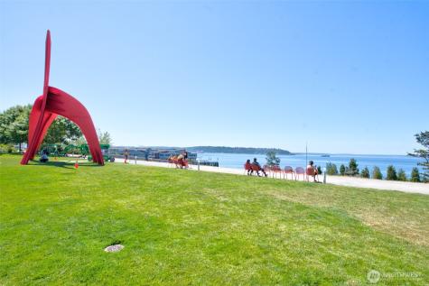 123 Queen Anne Avenue N Seattle WA 98109