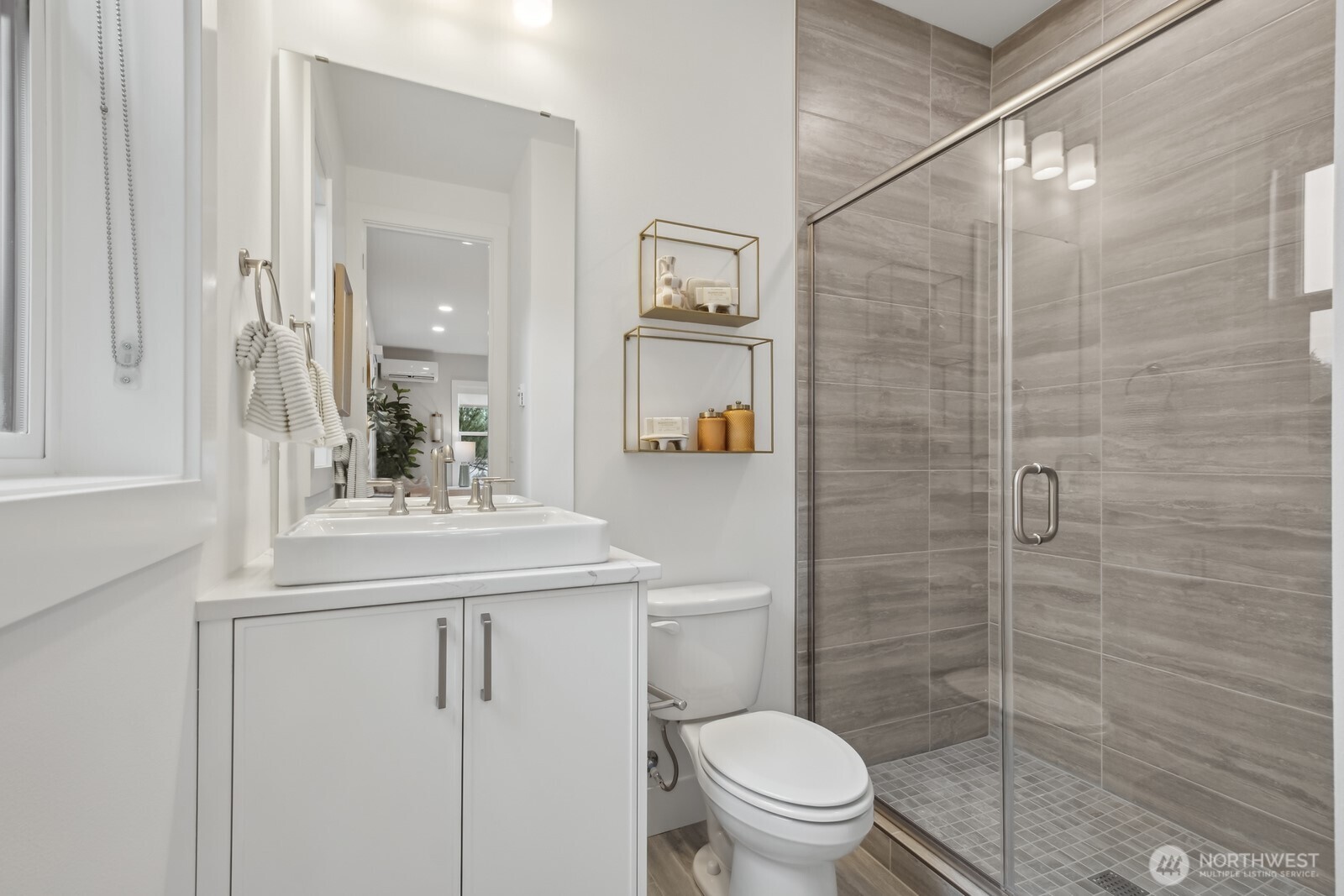 18809 99th Place NE Bothell WA 98011