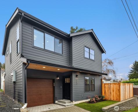 4009 33rd Avenue W Seattle WA 98199