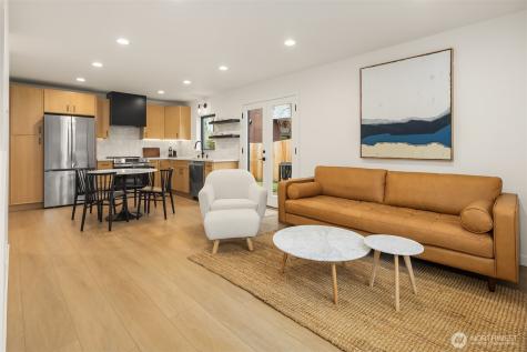 4009 33rd Avenue W Seattle WA 98199