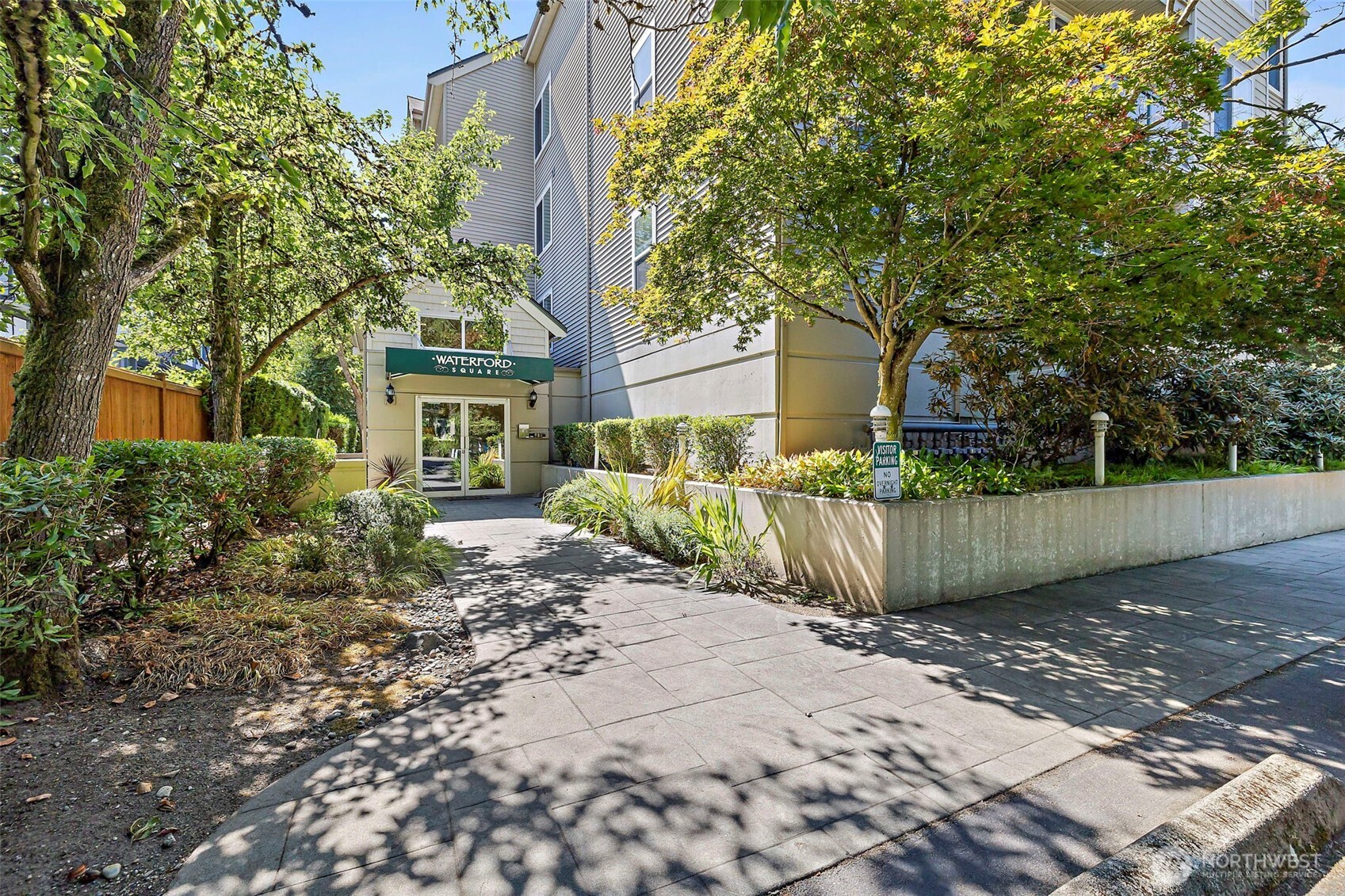 6831 NE 170th Street Kenmore WA 98028
