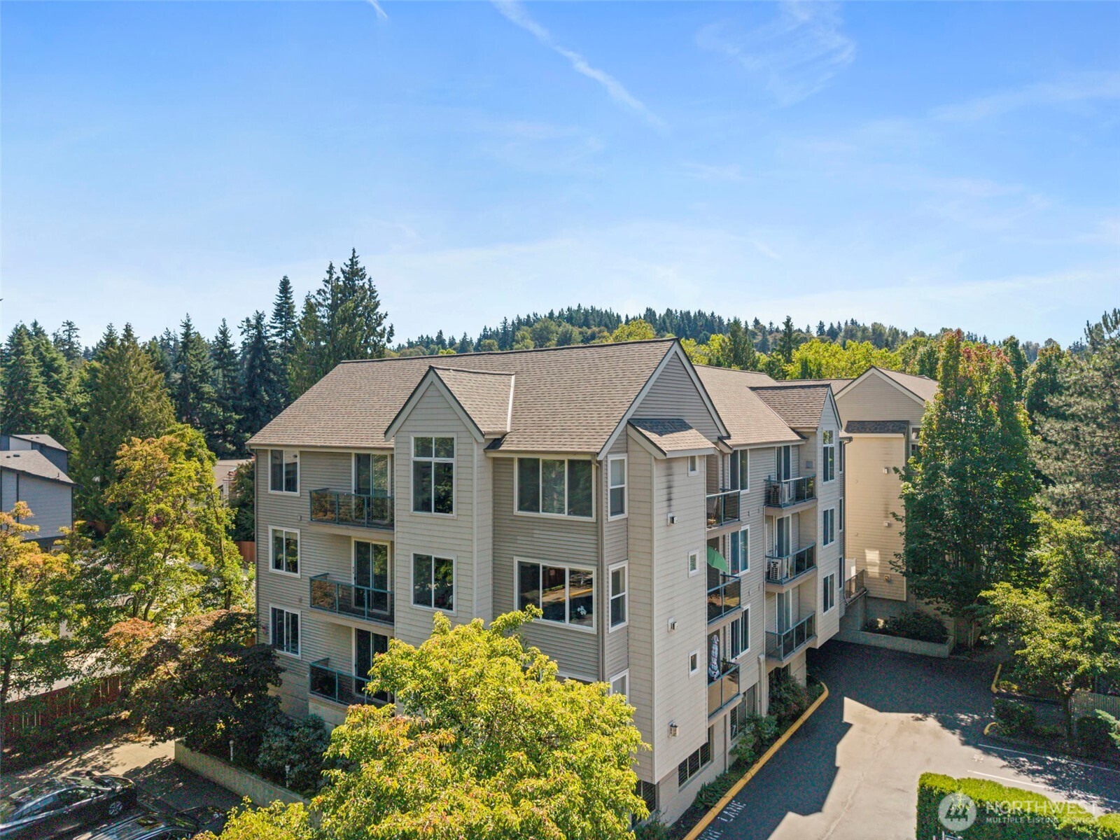 6831 NE 170th Street Kenmore WA 98028