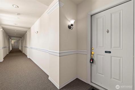6831 NE 170th Street Kenmore WA 98028