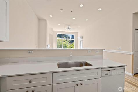 6831 NE 170th Street Kenmore WA 98028