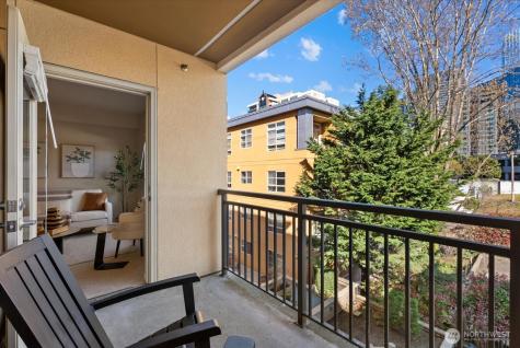 111 108th Avenue NE Bellevue WA 98004