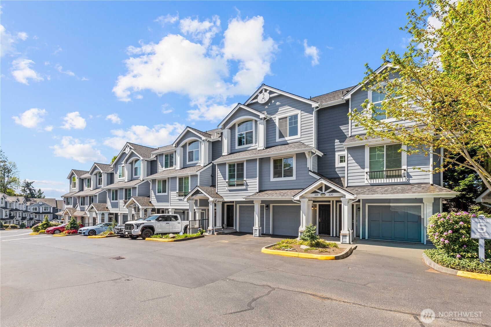 16125 Juanita Woodinville Way NE Bothell WA 98011