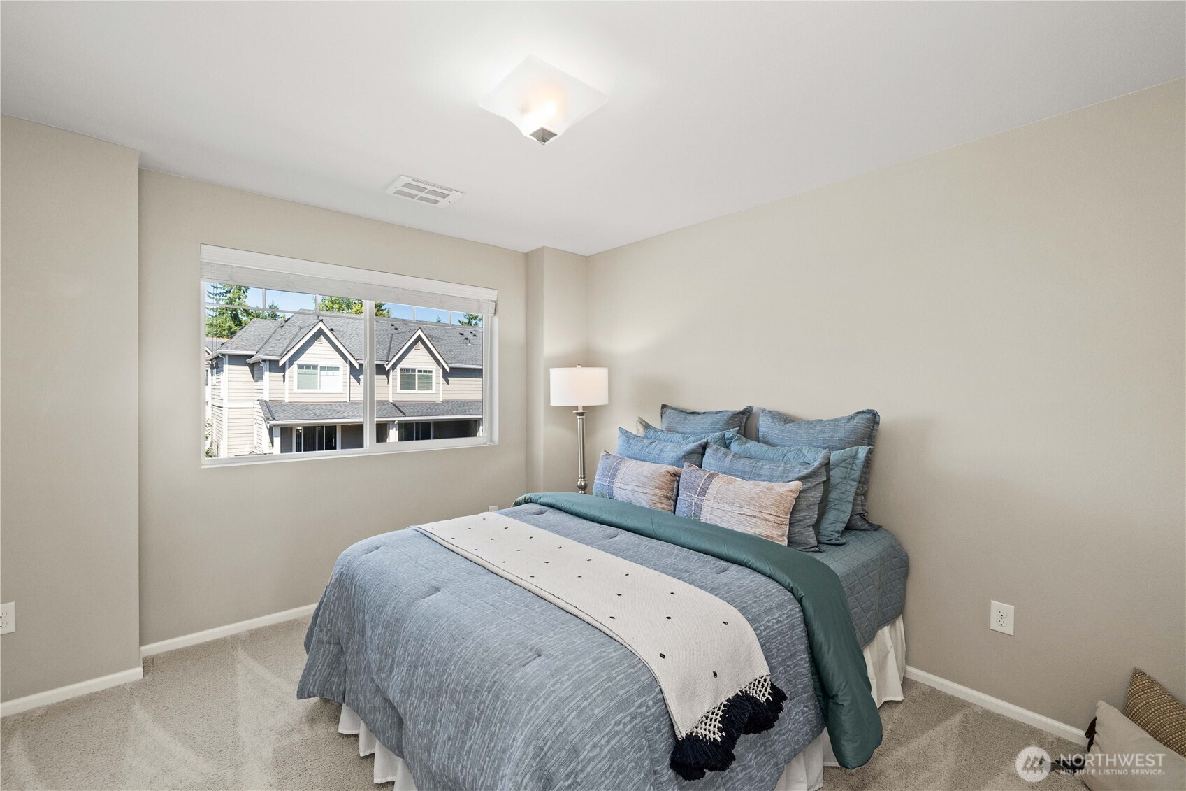 1912 113th Place SE Everett WA 98208