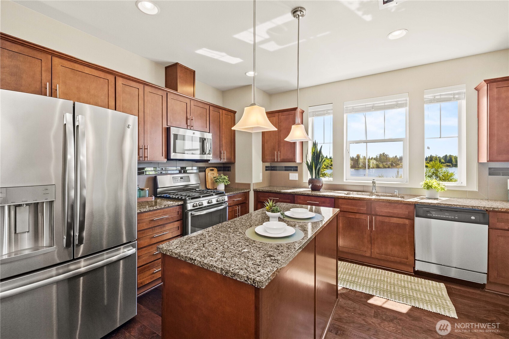 1912 113th Place SE Everett WA 98208