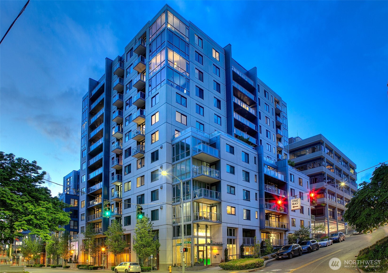 76 Cedar Street Seattle WA 98121