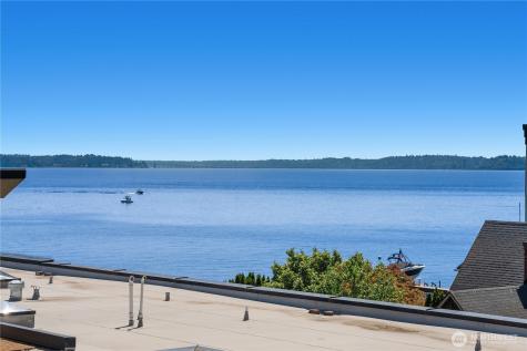 9123 NE Juanita Drive Kirkland WA 98034
