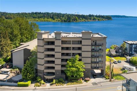 9123 NE Juanita Drive Kirkland WA 98034