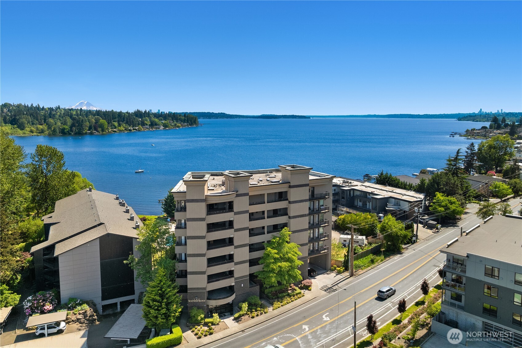 9123 NE Juanita Drive Kirkland WA 98034