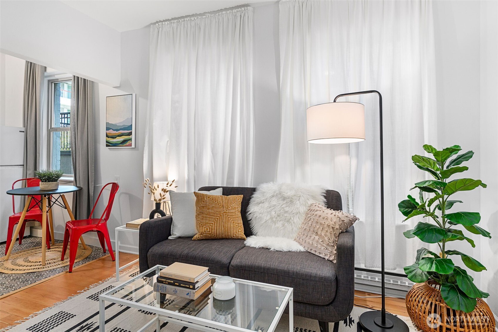 7 Harrison Street Seattle WA 98109