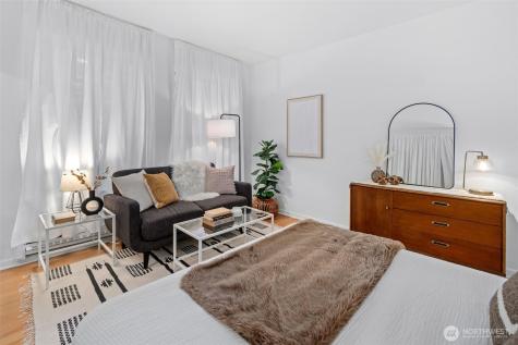 7 Harrison Street Seattle WA 98109