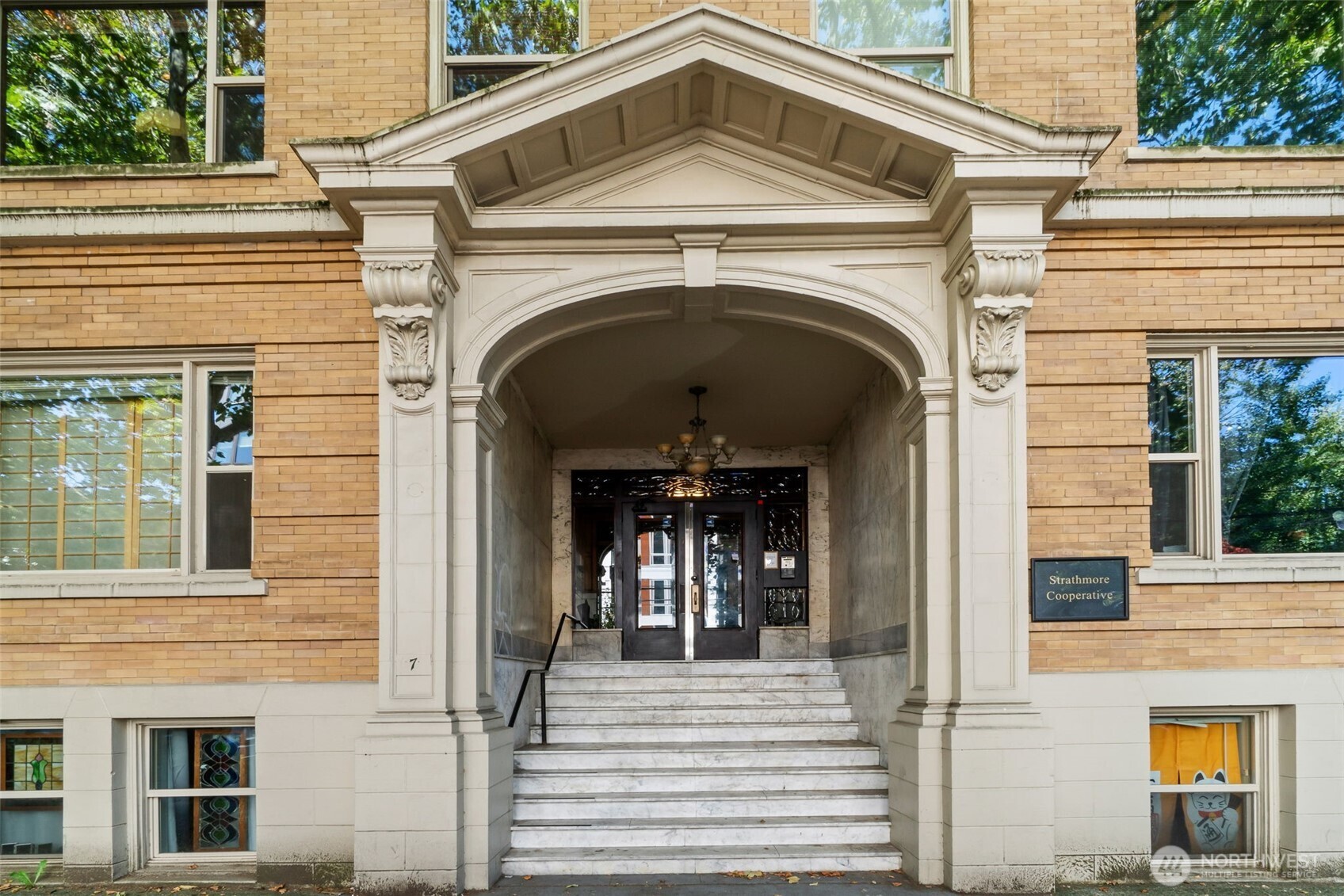7 Harrison Street Seattle WA 98109