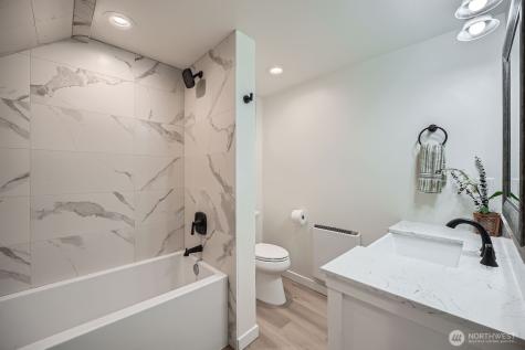 5930 18th Avenue S Seattle WA 98108