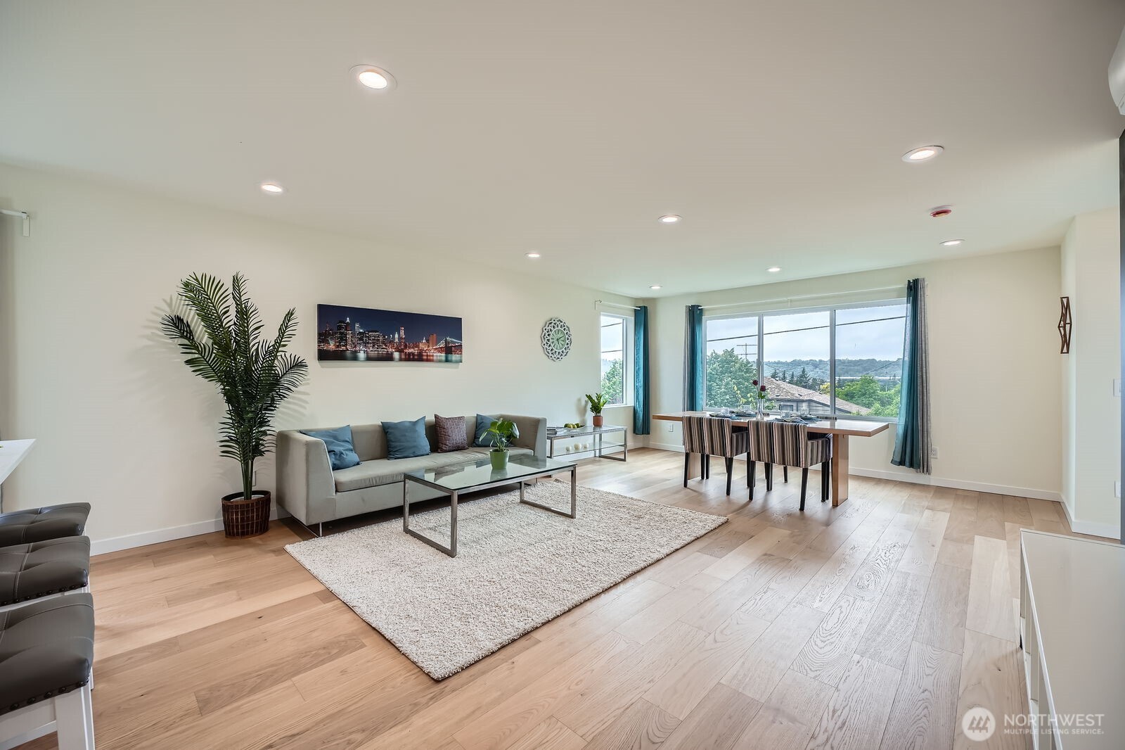 5930 18th Avenue S Seattle WA 98108